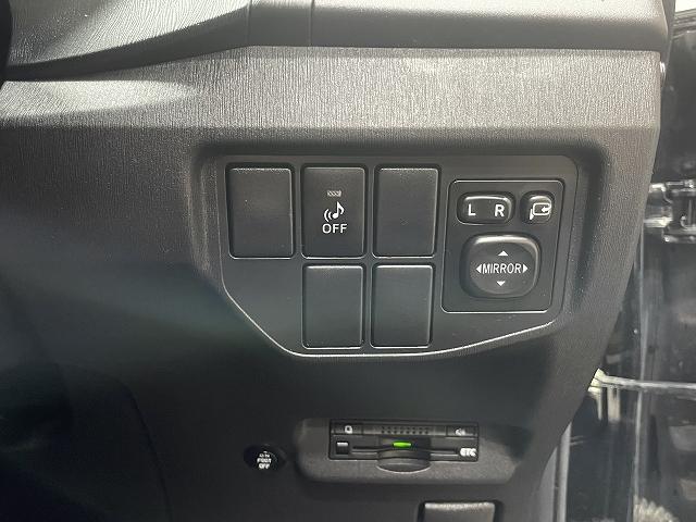 プリウス S 助手席リフトアップシートAタイプ ワンオーナー 純正メモリーナビ Bluetooth フルセグ バックカメラ スマートキー ETC 電動格納ミラー LEDヘッドライト(22枚目)