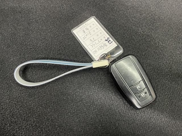 プリウス Ｓ　純正メモリーナビ　バックカメラ　ＬＥＤライト　Ｗエアバッグ　スマートキー　クルーズコントロール　ＥＴＣ　Ｂｌｕｅｔｏｏｔｈ接続（16枚目）
