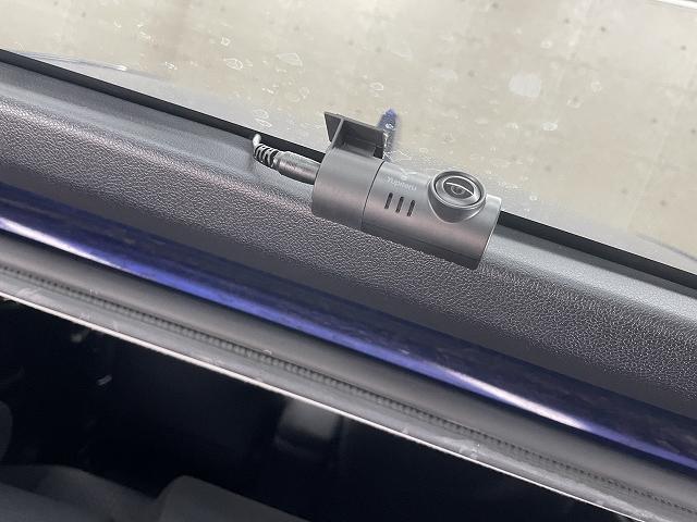 プリウス Ｓ　純正メモリーナビ　バックカメラ　ＬＥＤライト　Ｗエアバッグ　スマートキー　クルーズコントロール　ＥＴＣ　Ｂｌｕｅｔｏｏｔｈ接続（31枚目）