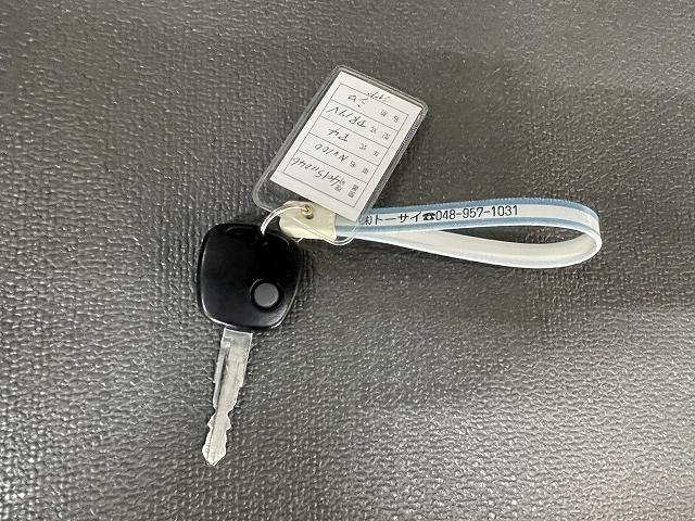 ＮＶ１００クリッパーバン ＤＸ　ＧＬパッケージ　メモリーナビ　フルセグテレビ　キーレスエントリ―　ＥＴＣ　ＤＶＤ再生機能　Ｗエアバッグ　バックカメラ　Ｂｌｕｅｔｏｏｔｈ接続（18枚目）