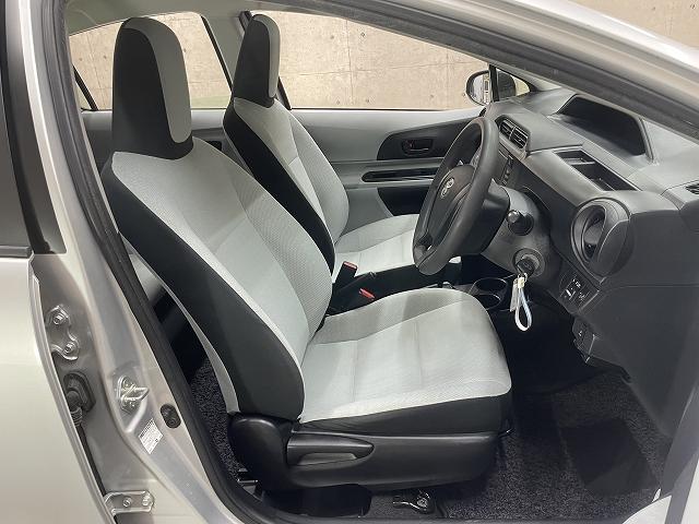 アクア L ワンオーナー使用車 エアコン 純正アルミホイール アンチロックブレーキシステム 前後ドライブレコーダー キーレスエントリ― ETC(15枚目)