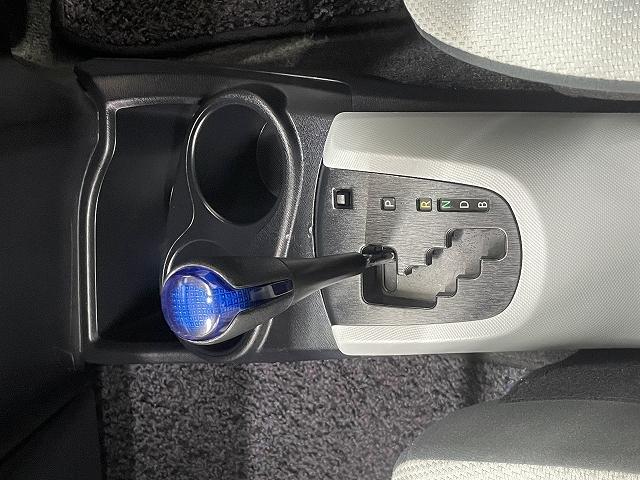 アクア L ワンオーナー使用車 エアコン 純正アルミホイール アンチロックブレーキシステム 前後ドライブレコーダー キーレスエントリ― ETC(27枚目)