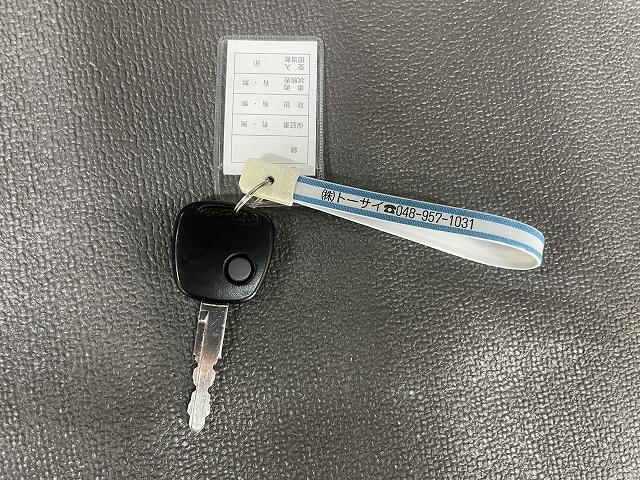 NISSAN NV100CLIPPER VAN GX