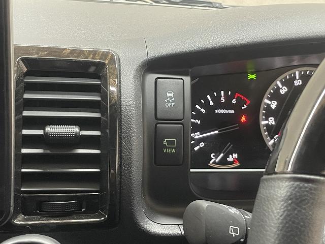 ハイエースバン スーパーGL ダークプライムII 11インチメモリーナビ フルセグテレビ Wエアバッグ 両側パワースライドドア フローティングナビ デジタルインナーミラー DVD再生機能 Bluetooth接続 フィリップダウン モデリスタエアロ(31枚目)