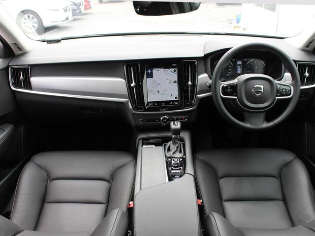 T5 モメンタム 社内使用車 ポールスターPKG 本革シート(5枚目)