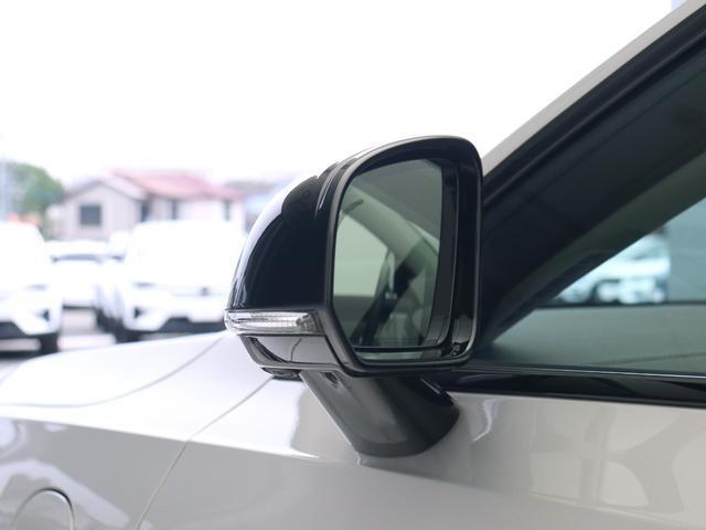 Ｖ９０ リチャージアルティメトＴ８ＡＷＤプラグインハイブリド　ＰＨＥＶ　サンルーフ　Ｂ＆Ｗ　エアサス　Ｇｏｏｇｌｅ　ドラレコ　前後シートヒーター　シートエアコン　ステアリングホイールヒーター　ワイヤレススマホチャージ　リラクゼーション機能　クリスタルシフトノブ（26枚目）