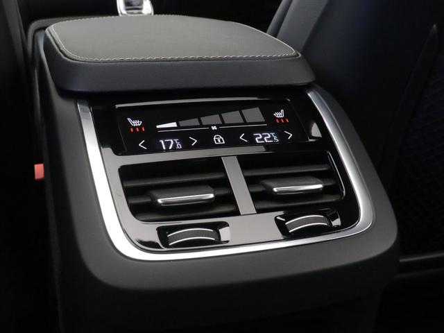 Ｖ９０ Ｂ６　ＡＷＤ　インスクリプション　Ｂ６エンジン搭載　電動パノラマサンルーフ　Ｂ＆Ｗプレミアムサウンド　エアサス　ラグジュアリーＰＫＧ　Ｇｏｏｇｌｅ搭載　前後純正ドラレコ　４８Ｖ　クリスタルシフトノブ　リラクゼーション機能　１９ＡＷ（15枚目）