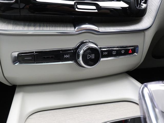 XC60 リチャージ PHV T8 AWD インスクリプション PHEV サンルーフ B&W エアサス 2022モデル Google搭載 ドラレコ ベンチレーション機能 リラクゼーション機能 前後シートヒーター 20AW クリスタルシフトノブ ドリフトウッドパネル(49枚目)