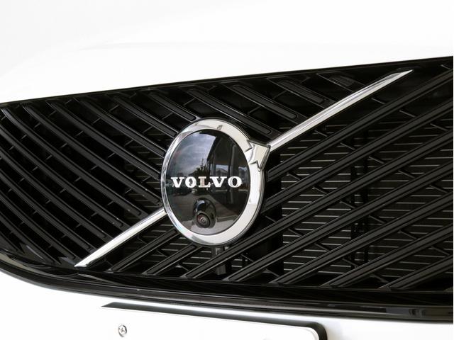 ＸＣ９０ ウルトラ　Ｔ８　ＡＷＤ　プラグインハイブリッド　ＰＨＥＶ　サンルーフ　Ｂ＆Ｗ　エアサス　Ｇｏｏｇｌｅ搭載　ドラレコ　前後シートヒーター　ステアリングホイールヒーター　ワイヤレススマホチャージ　クリスタルガラスシフトノブ　ブラウンアッシュウッドパネル（26枚目）