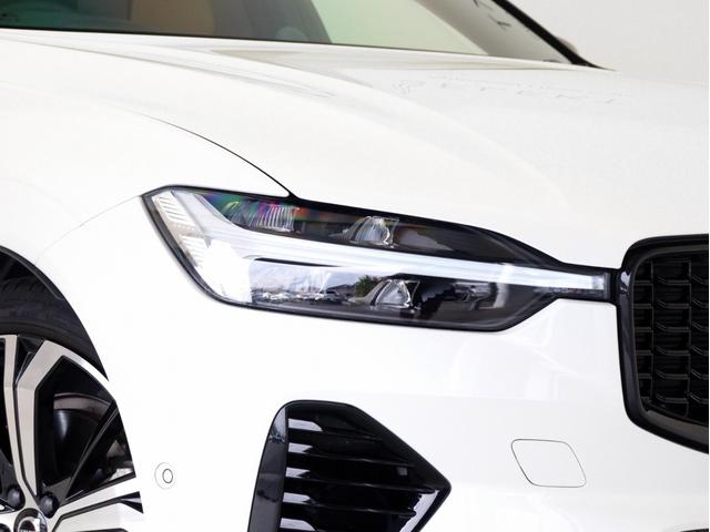 XC60 リチャージアルティメトT6AWDプラグインハイブリド PHEV 電動パノラマサンルーフ B&Wプレミアムサウンド エアサス Google搭載 前後純正ドラレコ クリスタルシフトノブ リニアライムウッドパネル 前後シートヒーター ステアリングホイールヒータ(26枚目)