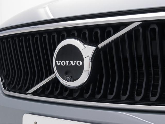 ＸＣ４０ プラス　Ｂ４　ＡＷＤ　クライメートＰＫＧ　Ｇｏｏｇｌｅ搭載　ドラレコ　４８Ｖ　前後シートヒーター　ステアリングホイールヒーター　リア５面ダークティンテッドガラス　ワイヤレススマホチャージ　パワーテールゲート　３６０°カメラ（22枚目）