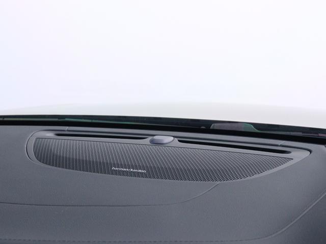 Ｖ６０ アルティメット　Ｂ４　Ｇｏｏｇｌｅ搭載　純正３６０°ドラレコ　４８Ｖ　茶革　ｈａｒｍａｎ／ｋａｒｄｏｎ　リラクゼーション機能　前後シートヒーター　ステアリングホイールヒーター　リニアライムウッドパネル　クリスタルシフトノブ（14枚目）