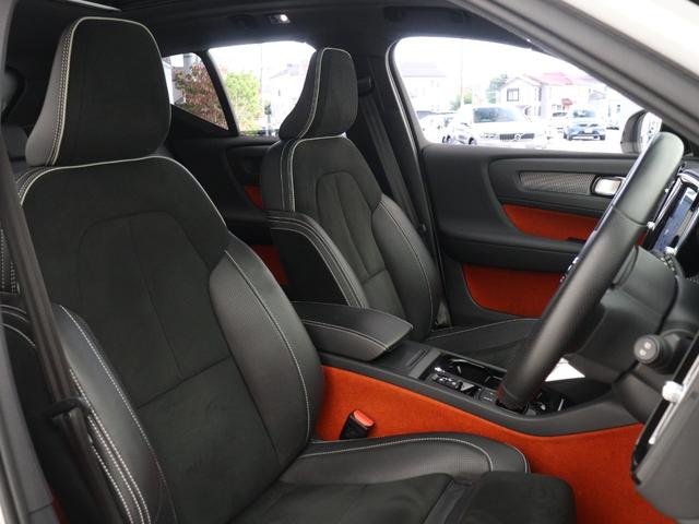ＸＣ４０ Ｂ４　ＡＷＤ　Ｒデザイン　サンルーフ　専用スポーツサス　ドラレコ　４８Ｖ　Ｌａｖａオレンジカラーフロアカーペット＆ドア内張り　ｈａｒｍａｎ／ｋａｒｄｏｎ　前後シートヒーター　ステアリングヒーター　ワイヤレススマホチャージ（36枚目）