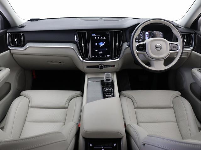 V60 B5 インスクリプション B5エンジン クライメートPKG 前後純正ドラレコ 48V 18インチAW 前後シートヒーター リラクゼーション機能 ワイヤレススマホチャージ ドリフトウッドパネル harman/kardon(4枚目)