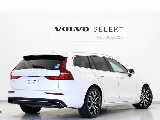 V60 B5 インスクリプション B5エンジン クライメートPKG 前後純正ドラレコ 48V 18インチAW 前後シートヒーター リラクゼーション機能 ワイヤレススマホチャージ ドリフトウッドパネル harman/kardon(6枚目)