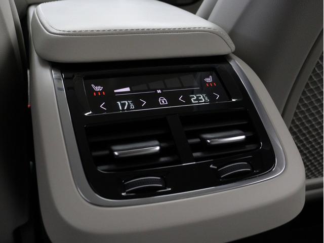 V60 B5 インスクリプション B5エンジン クライメートPKG 前後純正ドラレコ 48V 18インチAW 前後シートヒーター リラクゼーション機能 ワイヤレススマホチャージ ドリフトウッドパネル harman/kardon(13枚目)