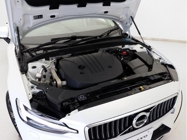 V60 B5 インスクリプション B5エンジン クライメートPKG 前後純正ドラレコ 48V 18インチAW 前後シートヒーター リラクゼーション機能 ワイヤレススマホチャージ ドリフトウッドパネル harman/kardon(21枚目)