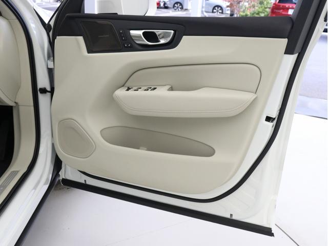 XC60 ウルトラ B5 AWD サンルーフ 社内使用車 Google ドラレコ 48V harman/kardon ドリフトウッドパネル 19インチAW リラクゼーション機能 前後シートヒーター ステアリングホイールヒーター(38枚目)