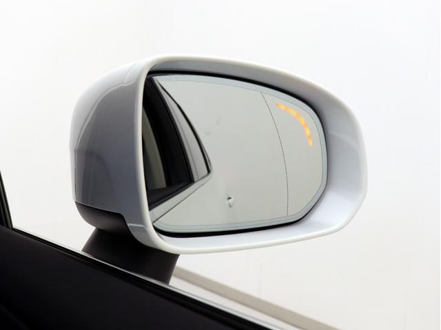 XC60 ウルトラ B5 AWD サンルーフ 社内使用車 Google ドラレコ 48V harman/kardon ドリフトウッドパネル 19インチAW リラクゼーション機能 前後シートヒーター ステアリングホイールヒーター(53枚目)