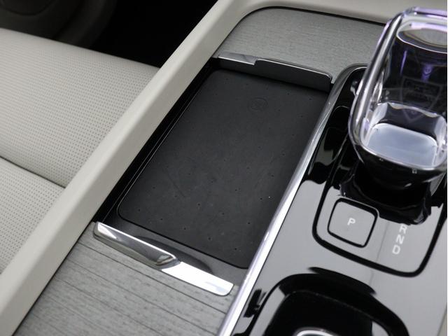 XC60 ウルトラ B5 AWD サンルーフ 社内使用車 Google ドラレコ 48V harman/kardon ドリフトウッドパネル 19インチAW リラクゼーション機能 前後シートヒーター ステアリングホイールヒーター(20枚目)
