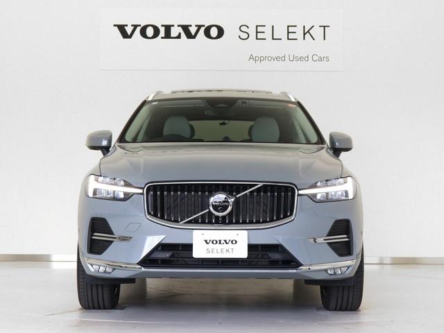 XC60 ウルトラ B5 AWD サンルーフ B&W エアサス Google搭載 ドラレコ 48V ラミネーテッドサイドウインドー 白革 前後シートヒーター ステアリングヒーター クリスタルシフトノブ ドリフトウッドパネル 19AW(10枚目)