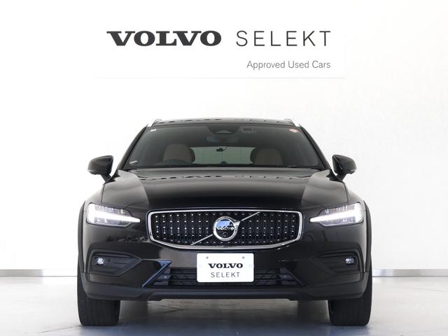 V60 クロスカントリー ウルトラ B5 AWD B&W Google搭載 ドラレコ 48V 茶革 19インチAW ドリフトウッドパネル クリスタルシフトノブ ベンチレーション機能 リラクゼーション機能 前後シートヒーター ステアリングヒーター(9枚目)