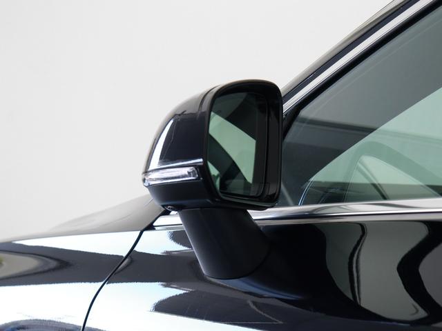 V60 ウルトラ B4 Google搭載 ドラレコ 48V 茶革 リニアライムウッドパネル クリスタルシフトノブ 前後シートヒーター ステアリングホイールヒーター リラクゼーション&ベンチレーション機能 パワーテールゲート(25枚目)