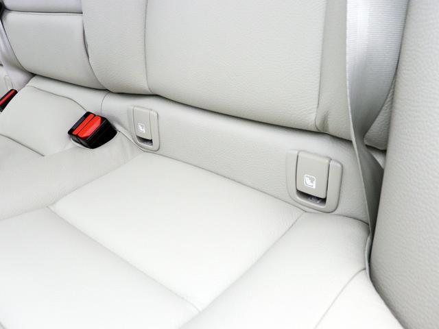 XC60 T5 AWD モーメンタム 360°カメラ フロント8ウェイパワーシート フロントシートヒーター パワーテールゲート リア5面ダークティンテッドガラス 18インチAW テキスタイルコンビシート アイアンオレアルミニウムパネル(39枚目)