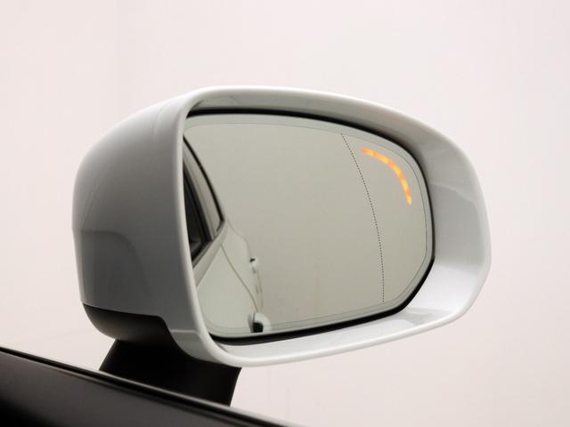 XC60 T5 AWD モーメンタム 360°カメラ フロント8ウェイパワーシート フロントシートヒーター パワーテールゲート リア5面ダークティンテッドガラス 18インチAW テキスタイルコンビシート アイアンオレアルミニウムパネル(53枚目)