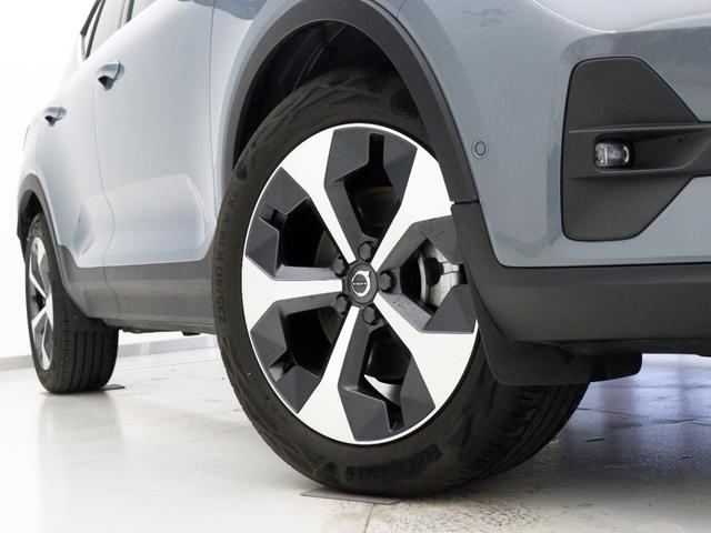 ＸＣ４０ アルティメット　Ｂ４　ＡＷＤ　ピクセルＬＥＤ　Ｇｏｏｇｌｅ搭載　ドラレコ　４８Ｖ　白革　ｈａｒｍａｎ／ｋａｒｄｏｎプレミアムサウンド　前後シートヒーター　ステアリングホイールヒーター　１９インチＡＷ　クリスタルシフトノブ（7枚目）