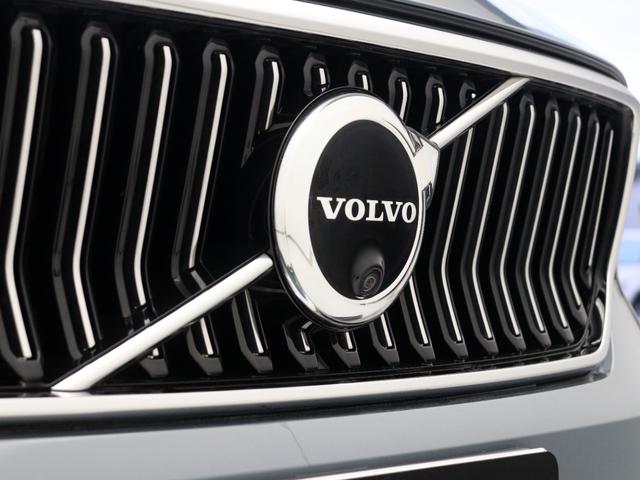 ＸＣ４０ アルティメット　Ｂ４　ＡＷＤ　ピクセルＬＥＤ　Ｇｏｏｇｌｅ搭載　ドラレコ　４８Ｖ　白革　ｈａｒｍａｎ／ｋａｒｄｏｎプレミアムサウンド　前後シートヒーター　ステアリングホイールヒーター　１９インチＡＷ　クリスタルシフトノブ（23枚目）