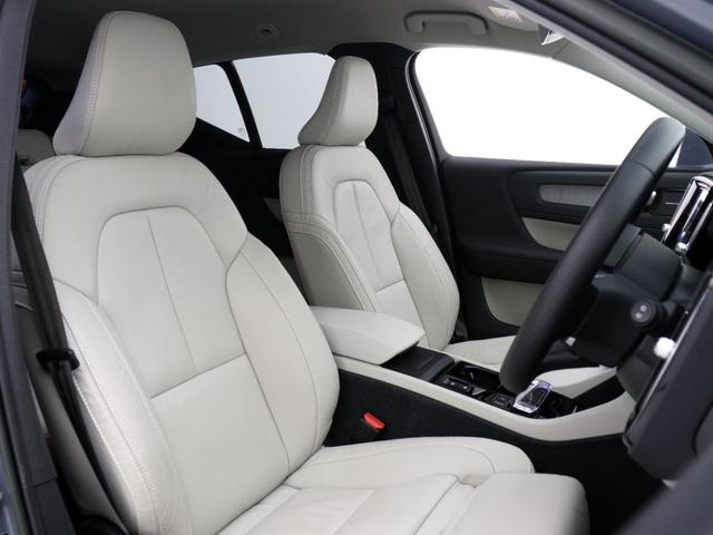 ＸＣ４０ アルティメット　Ｂ４　ＡＷＤ　ピクセルＬＥＤ　Ｇｏｏｇｌｅ搭載　ドラレコ　４８Ｖ　白革　ｈａｒｍａｎ／ｋａｒｄｏｎプレミアムサウンド　前後シートヒーター　ステアリングホイールヒーター　１９インチＡＷ　クリスタルシフトノブ（36枚目）