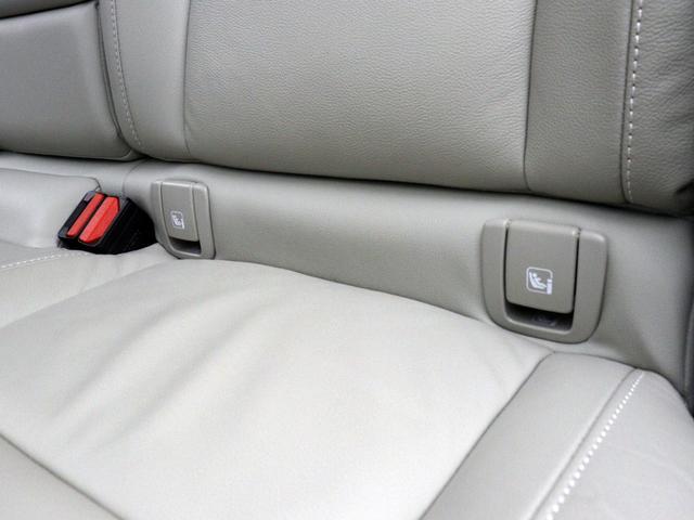 ＸＣ４０ アルティメット　Ｂ４　ＡＷＤ　ピクセルＬＥＤ　Ｇｏｏｇｌｅ搭載　ドラレコ　４８Ｖ　白革　ｈａｒｍａｎ／ｋａｒｄｏｎプレミアムサウンド　前後シートヒーター　ステアリングホイールヒーター　１９インチＡＷ　クリスタルシフトノブ（40枚目）