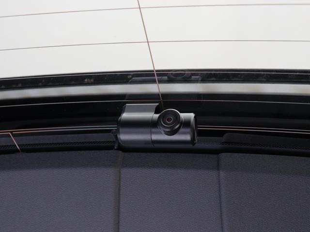 V60 クロスカントリー アルティメット B5 AWD サンルーフ Google搭載 ドラレコ 48V 茶革 harman/kardon 前後シートヒーター ステアリングホイールヒーター リラクゼーション機能 19インチAW リニアライムウッドパネル(34枚目)