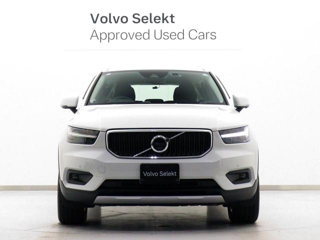 ＸＣ４０ Ｂ４　ＡＷＤ　モメンタム　２０２２年モデル　パワーシート＆クライメートＰＫＧ　ドラレコ　４８Ｖ　フロントパワーシート　シートヒーター　ステアリングヒーター　パワーテールゲート　ラゲッジプロテクションネット　１８インチＡＷ（8枚目）