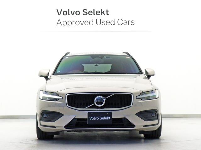 �`���I�ȃX�J���W�i�r�A���E�f�U�C�����p�����Ȃ���A�������ɂ��ӂ�D��ȕ��͋C��g�ɂ܂Ƃ��A�V������������������X�^�C�����O�ł��B