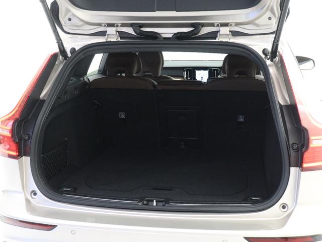 ���Q�b�W�X�y�[�X�͂قڃX�N�G�A�ɋ߂��`��ŁA���A�T�X�y���V�����̒���o��������܂���B�����΂�ו��ł��C�ɂ����ɐςݍ��߂āA�N���X�ő勉�̐ύڔ\�͂𖳑ʂɂ��邱�ƂȂ��L���Ɋ��p�ł����Ԃł��B