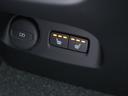 Ｂ４　ＡＷＤ　インスクリプション　前後純正ドラレコ　４８Ｖ　茶革　ｈａｒｍａｎ／ｋａｒｄｏｎ　前後シートヒーター　ステアリングホイールヒーター　クリスタルシフトノブ　ワイヤレススマホチャージ　パワーテールゲート　３６０°カメラ（13枚目）