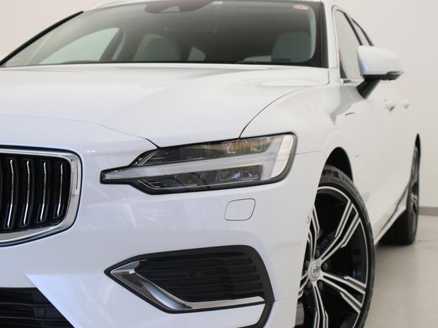 T6 ツインエンジン AWD インスクリプション 2020モデル プラスパッケージ harman/kardonプレミアムサウンド 白革 シートヒーター シートエアコン パワーテールゲート 電動パノラマサンルーフ ヘッドアップディスプレイ キーレス(22枚目)
