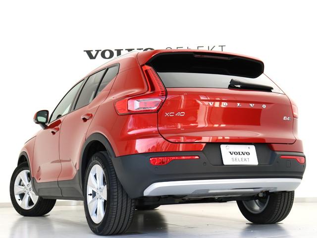 ＸＣ４０ プラス　プロ　Ｂ４　ＡＷＤ　クライメートＰＫＧ　４８Ｖ　４ＷＤ　Ｇｏｏｇｌｅ搭載　ｈａｒｍａｎ／ｋａｒｄｏｎサウンド　前後純正ドラレコ　前後シートヒーター　ステアリングヒーター　ダークティンテッドガラス　パワーテールゲート（28枚目）