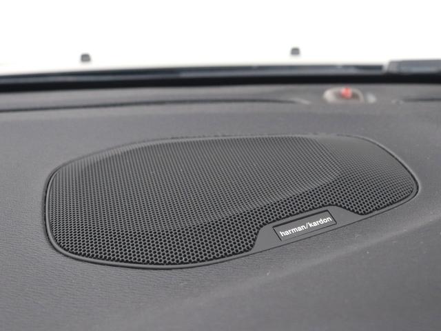 Ｔ３　クラシックエディション　特別仕様車　最終モデル　パノラマガラスルーフ　茶革　ｈａｒｍａｎ／ｋａｒｄｏｎプレミアムサウンド　前後シートヒーター　モダンウッドパネル　１７インチダイヤモンドカットＡＷ　ＬＥＤヘッドライト(13枚目)