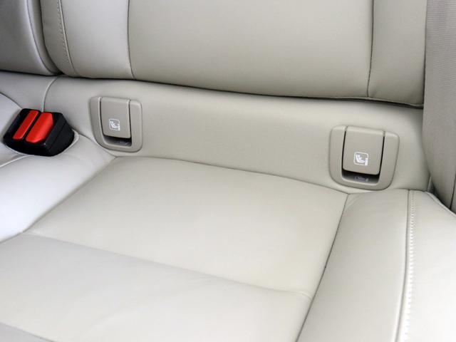 Ｖ９０ リチャージアルティメトＴ８ＡＷＤプラグインハイブリド　ＰＨＥＶ　パノラマサンルーフ　エアサス　Ｇｏｏｇｌｅ　ドラレコ　４８Ｖ　ｈａｒｍａｎ／ｋａｒｄｏｎ　前後シートヒーター　ステアリングヒーター　リラクゼーション機能　クリスタルシフトノブ　２０インチＡＷ（41枚目）