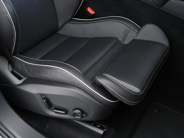 ＸＣ６０ Ｂ６　ＡＷＤ　Ｒデザイン　Ｂ６エンジン　エアサス　Ｇｏｏｇｌｅ　ドラレコ　４８Ｖ　ｈａｒｍａｎ／ｋａｒｄｏｎ　前後シートヒーター　ステアリングホイールヒーター　メタルメッシュアルミニウムパネル　ワイヤレススマホチャージ（36枚目）