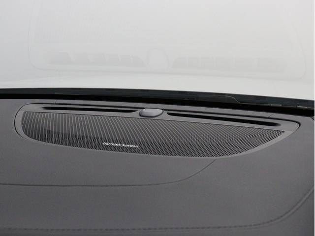 Ｖ６０ アルティメット　Ｂ４　サンルーフ　Ｇｏｏｇｌｅ搭載　ドラレコ　４８Ｖ　ｈａｒｍａｎ／ｋａｒｄｏｎ　クリスタルシフトノブ　ドリフトウッドパネル　前後シートヒーター　ステアリングヒーター　リラクゼーション機能　１８インチＡＷ（15枚目）
