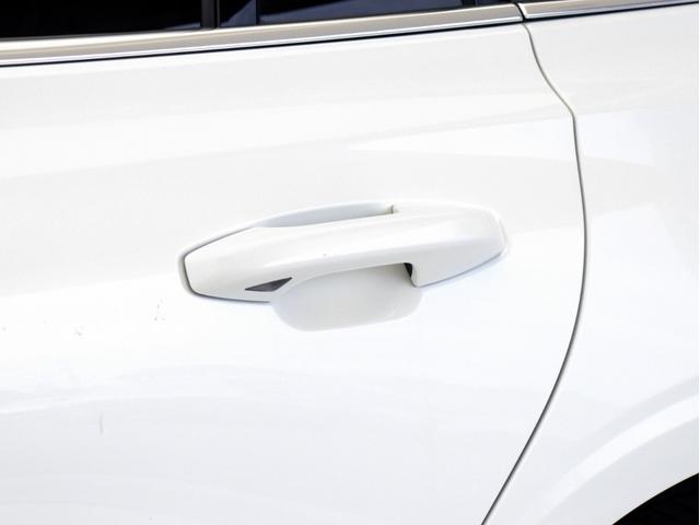 Ｖ６０ アルティメット　Ｂ４　サンルーフ　Ｇｏｏｇｌｅ搭載　ドラレコ　４８Ｖ　ｈａｒｍａｎ／ｋａｒｄｏｎ　クリスタルシフトノブ　ドリフトウッドパネル　前後シートヒーター　ステアリングヒーター　リラクゼーション機能　１８インチＡＷ（27枚目）
