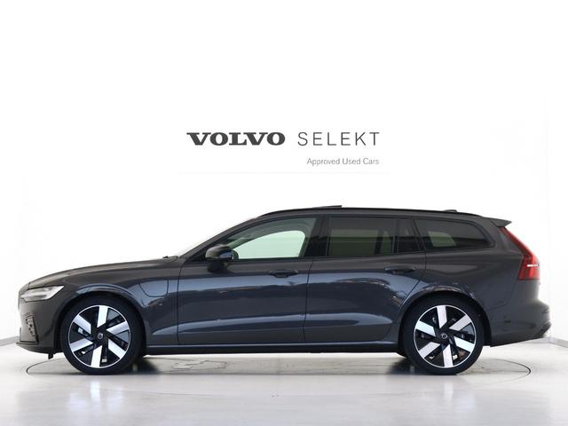 Ｖ６０ ウルトラ　Ｔ６　ＡＷＤ　プラグインハイブリッド　ＰＨＥＶ　サンルーフ　Ｂ＆Ｗ　２０２５年モデル　Ｇｏｏｇｌｅ搭載　ドラレコ　白革　前後シートヒーター　ステアリングヒーター　ベンチレーション機能　リラクゼーション機能　クリスタルシフトノブ　１９ＡＷ（7枚目）