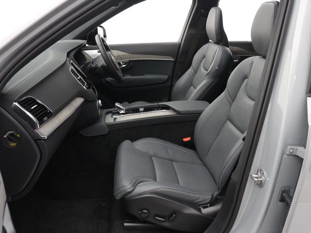 XC90 ウルトラ T8 AWD プラグインハイブリッド PHEV サンルーフ B&W エアサス 2025モデル 3列7人乗り Google ドラレコ クリスタルシフトノブ グレーアッシュウッドパネル フロント&リア2列目シートヒーター 22インチAW(14枚目)