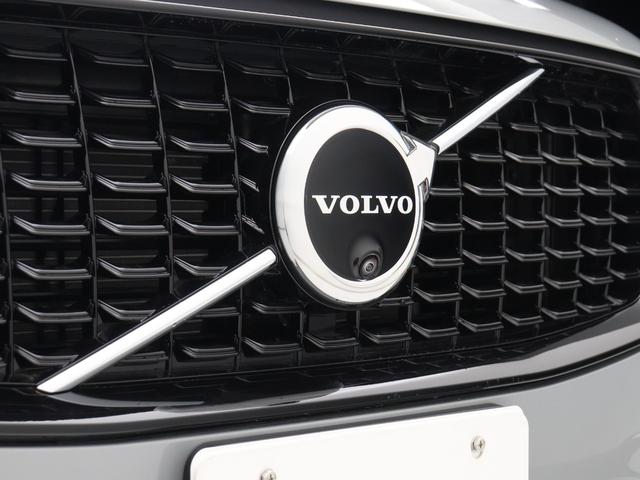 XC90 ウルトラ T8 AWD プラグインハイブリッド PHEV サンルーフ B&W エアサス 2025モデル 3列7人乗り Google ドラレコ クリスタルシフトノブ グレーアッシュウッドパネル フロント&リア2列目シートヒーター 22インチAW(27枚目)