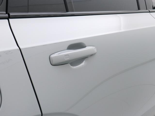 XC90 ウルトラ T8 AWD プラグインハイブリッド PHEV サンルーフ B&W エアサス 2025モデル 3列7人乗り Google ドラレコ クリスタルシフトノブ グレーアッシュウッドパネル フロント&リア2列目シートヒーター 22インチAW(30枚目)