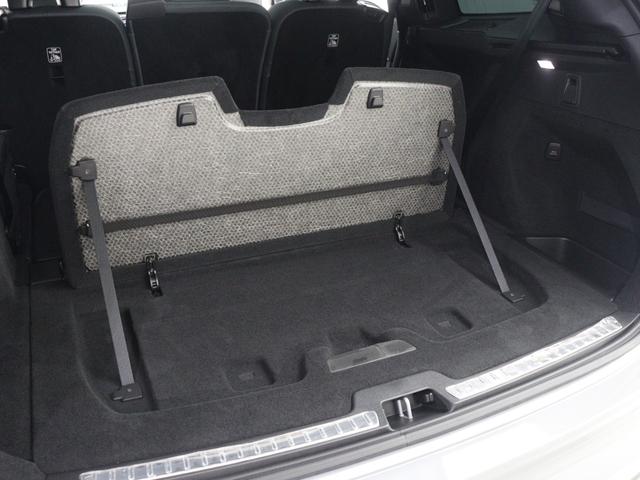XC90 ウルトラ T8 AWD プラグインハイブリッド PHEV サンルーフ B&W エアサス 2025モデル 3列7人乗り Google ドラレコ クリスタルシフトノブ グレーアッシュウッドパネル フロント&リア2列目シートヒーター 22インチAW(36枚目)